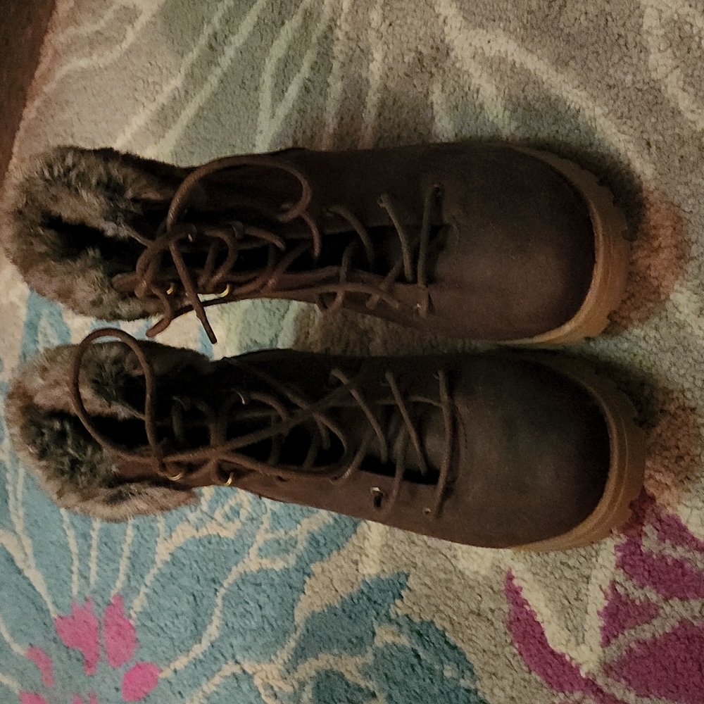 Brown boots